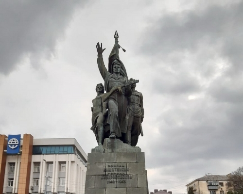 Памятник Воинам-защитникам города Новороссийска 1942–1943 годов